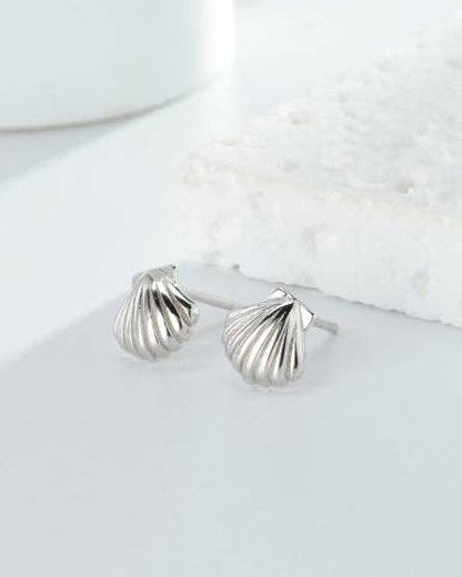 Oceania Shell Stud Earrings