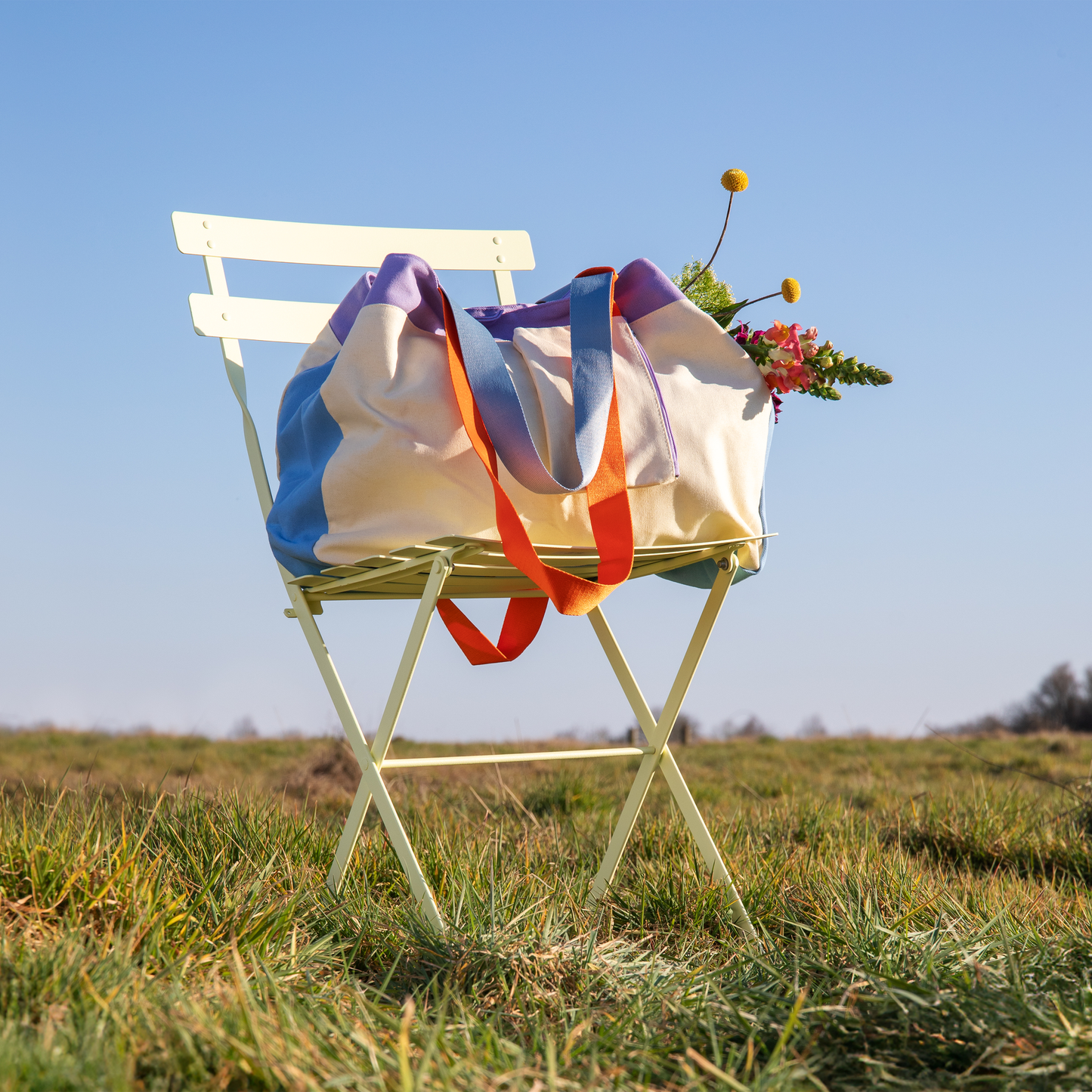 Canvas Beach and Lifestyle Tote Bag by Remember - Toni