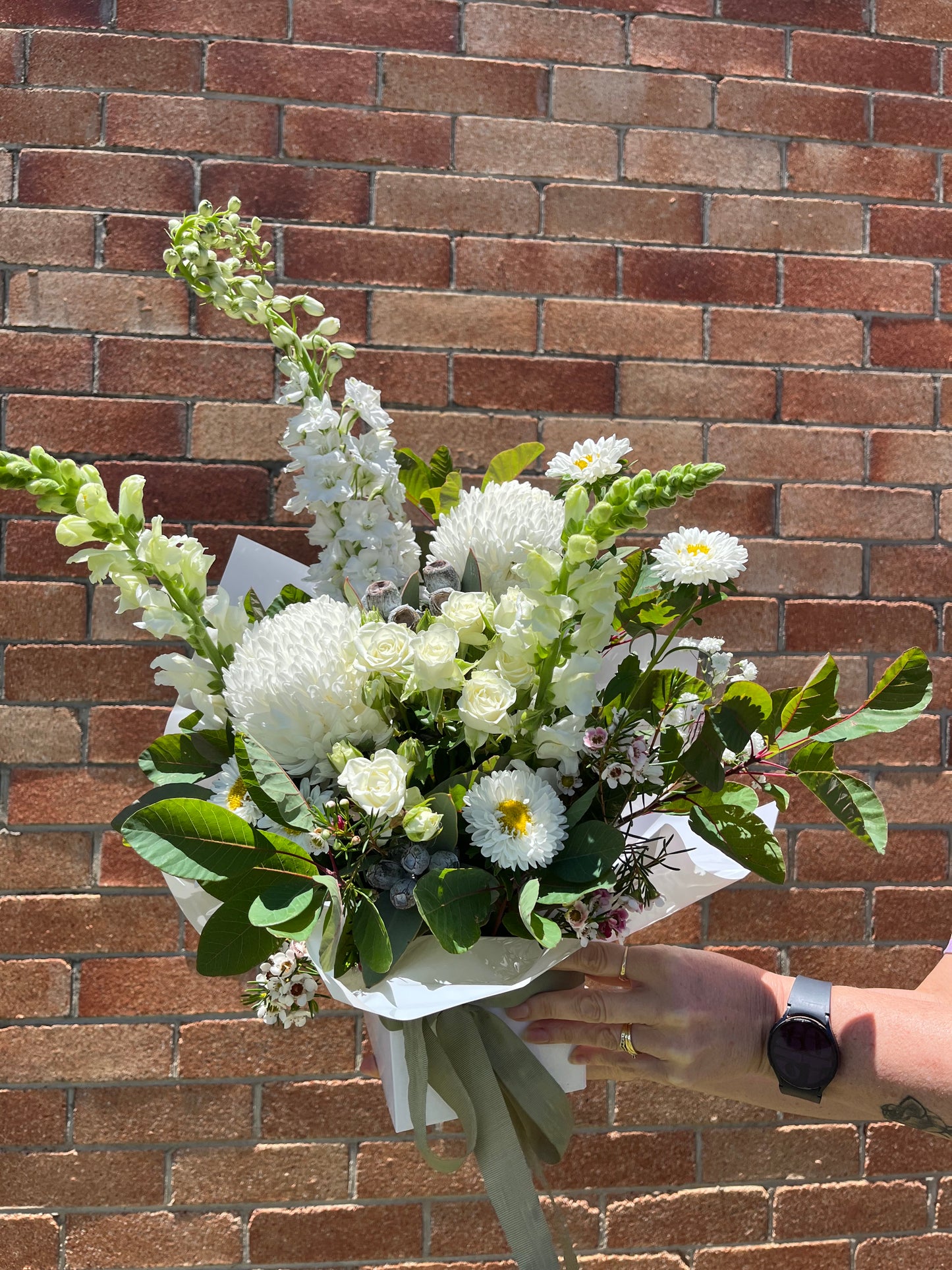 Neutral Blooms Box Arrangement - Florist Choice