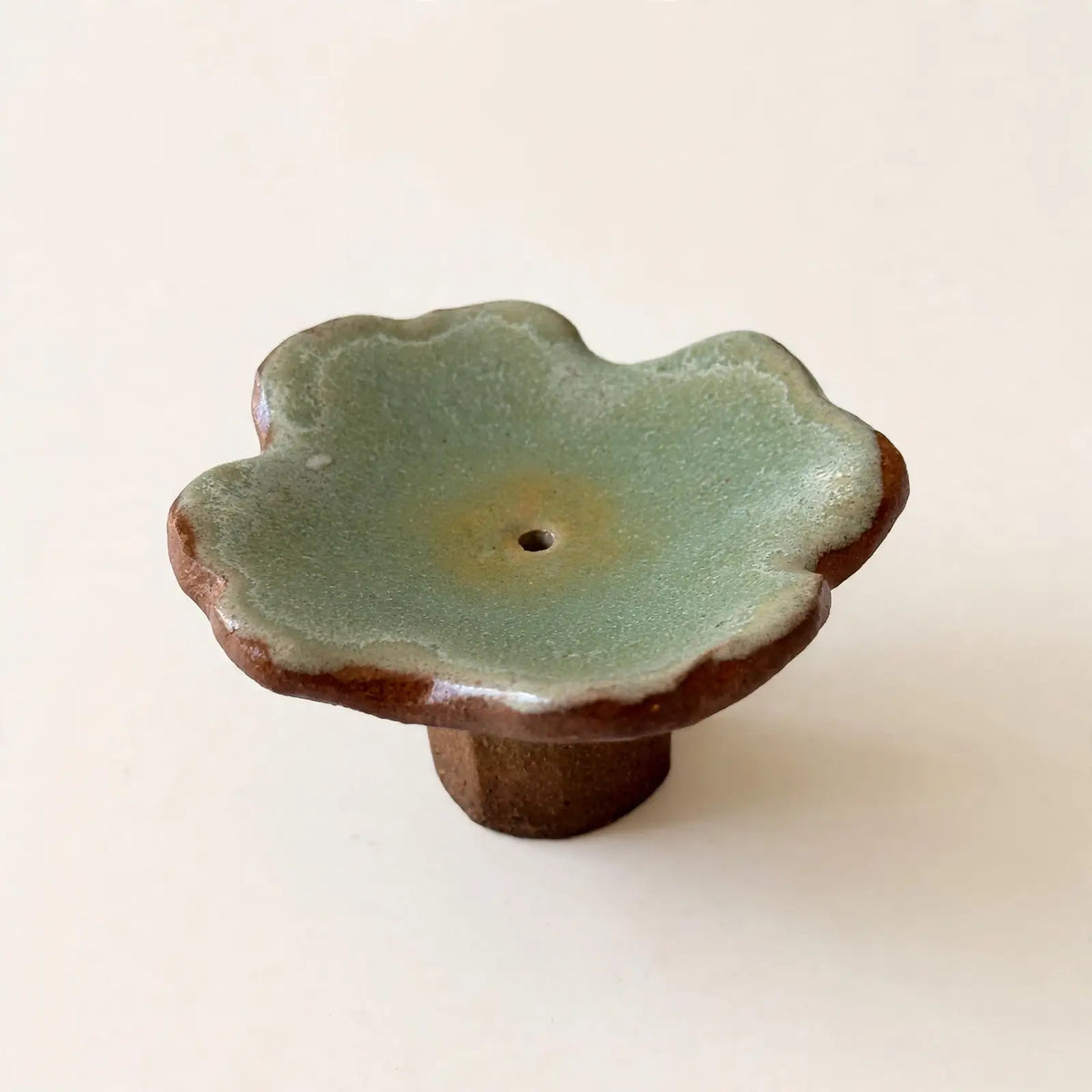 Foraged Clover Ceramic Incense Holder