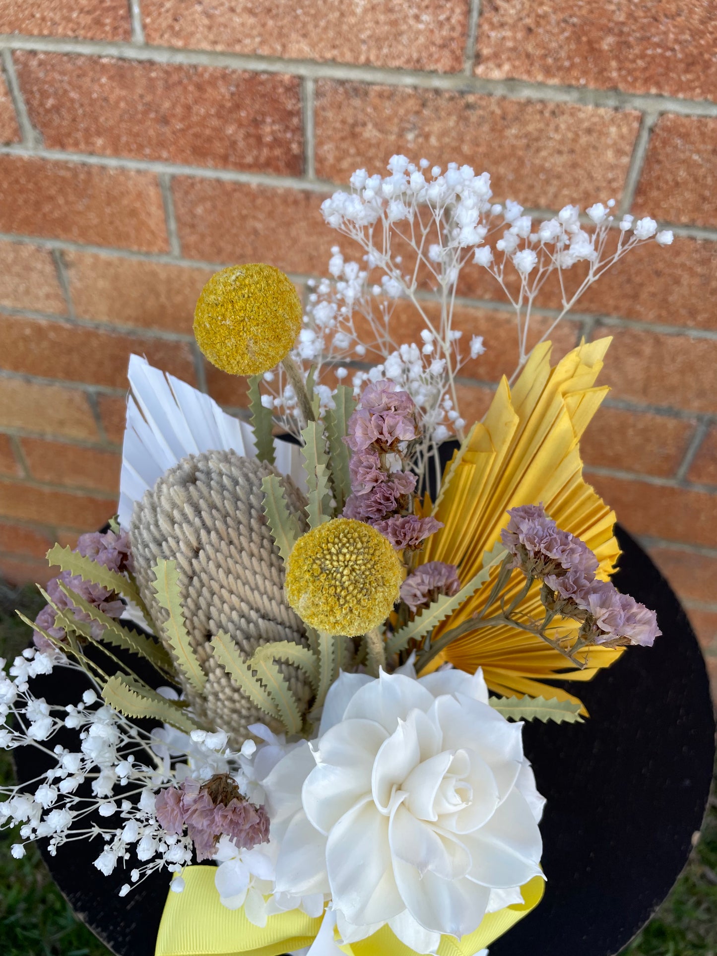 ‘Sunny’ Dried Arrangement