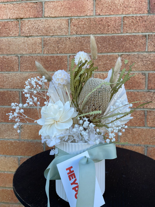 ‘Tilly’ Dried Arrangement