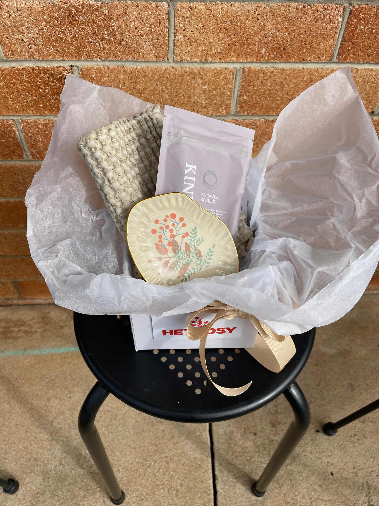 Hamper 4