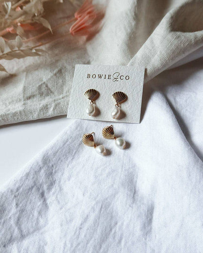 Oceania Clam Shell Pearl Earrings