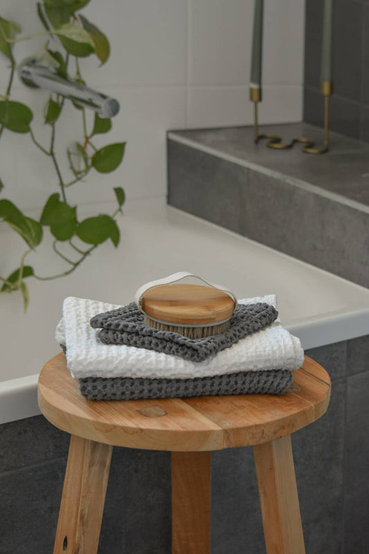 100% Organic Cotton Rustic Waffle Face Cloth - Charcoal