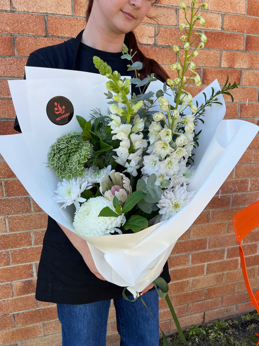 Neutral Blooms Bouquet - Florist Choice